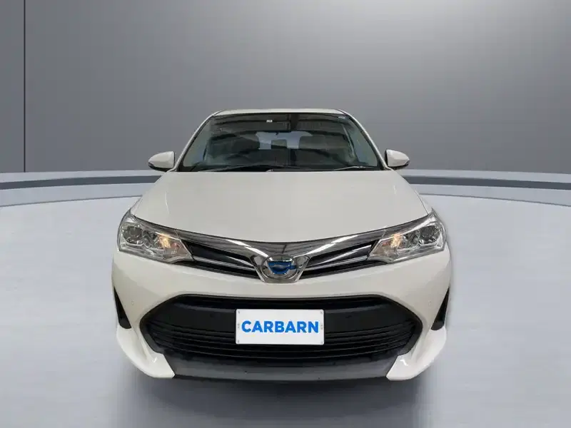 2019 Toyota Corolla Fielder NKE165G in White — exterior view 8 2019 Toyota Corolla Fielder NKE165G in White — exterior view 8