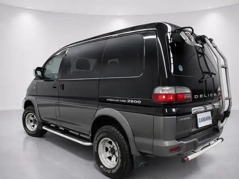 1997 Mitsubishi Delica PE8W in Black — exterior view 4 1997 Mitsubishi Delica PE8W in Black — exterior view 4