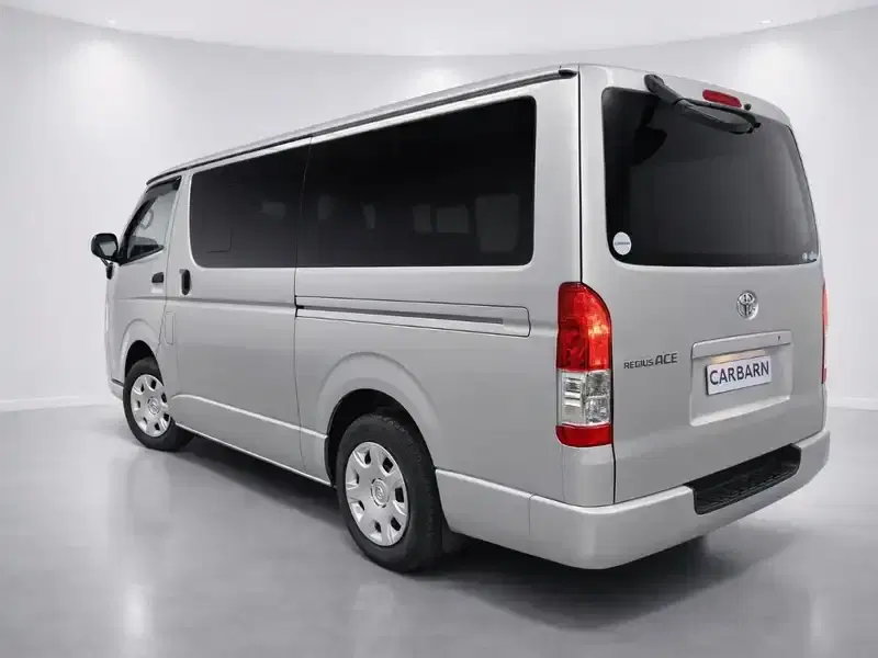 2019 Toyota Hiace TRH200V in Silver — exterior view 4 2019 Toyota Hiace TRH200V in Silver — exterior view 4
