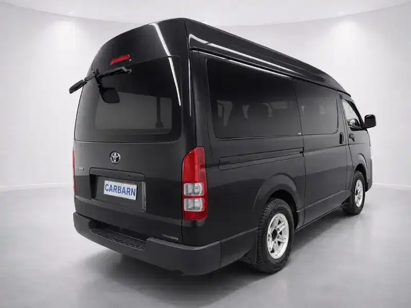 2021 Toyota Hiace TRH200K in Black — exterior view 6 2021 Toyota Hiace TRH200K in Black — exterior view 6