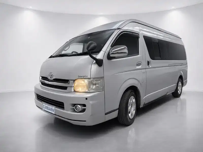 2007 Toyota Hiace TRH221K in Silver — exterior view 2 2007 Toyota Hiace TRH221K in Silver — exterior view 2