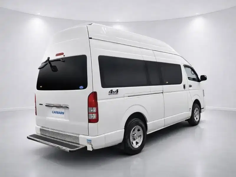 2013 Toyota Hiace TRH226S in White — exterior view 6 2013 Toyota Hiace TRH226S in White — exterior view 6