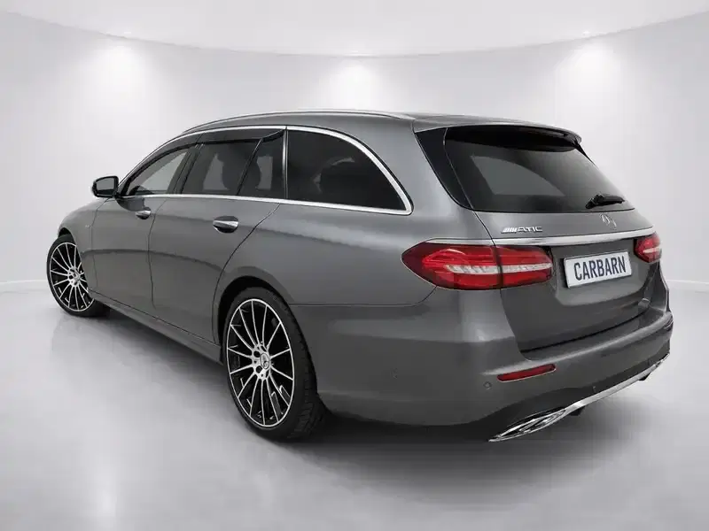2017 Mercedes-benz E-Class W213 in Grey — exterior view 4 2017 Mercedes-benz E-Class W213 in Grey — exterior view 4