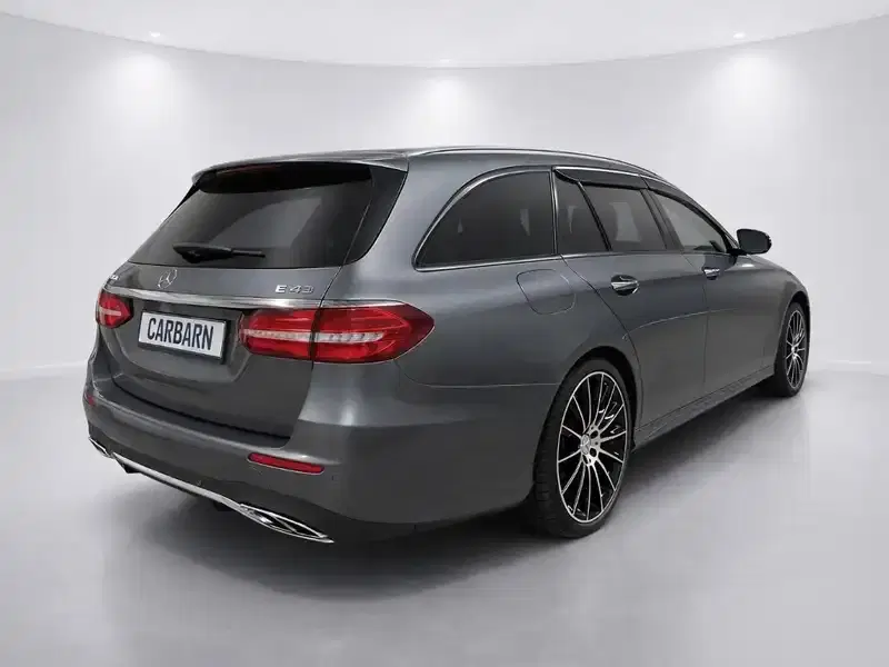 2017 Mercedes-benz E-Class W213 in Grey — exterior view 6 2017 Mercedes-benz E-Class W213 in Grey — exterior view 6