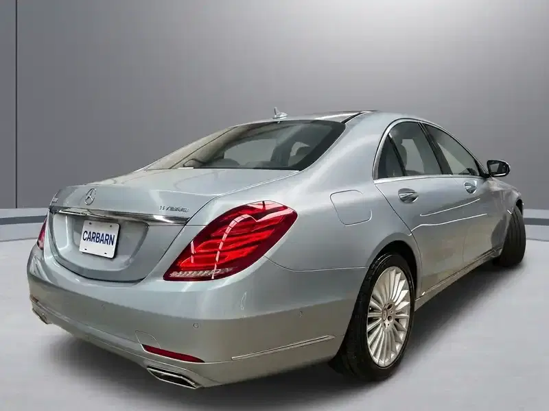 2014 Mercedes-benz S-Class W222 in Silver — exterior view 6 2014 Mercedes-benz S-Class W222 in Silver — exterior view 6
