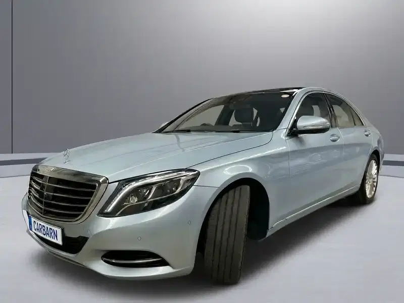 2014 Mercedes-benz S-Class W222 in Silver — exterior view 2 2014 Mercedes-benz S-Class W222 in Silver — exterior view 2