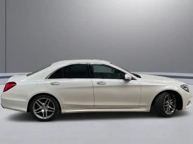 2015 Mercedes-benz S-Class W222 in White — exterior view 7 2015 Mercedes-benz S-Class W222 in White — exterior view 7