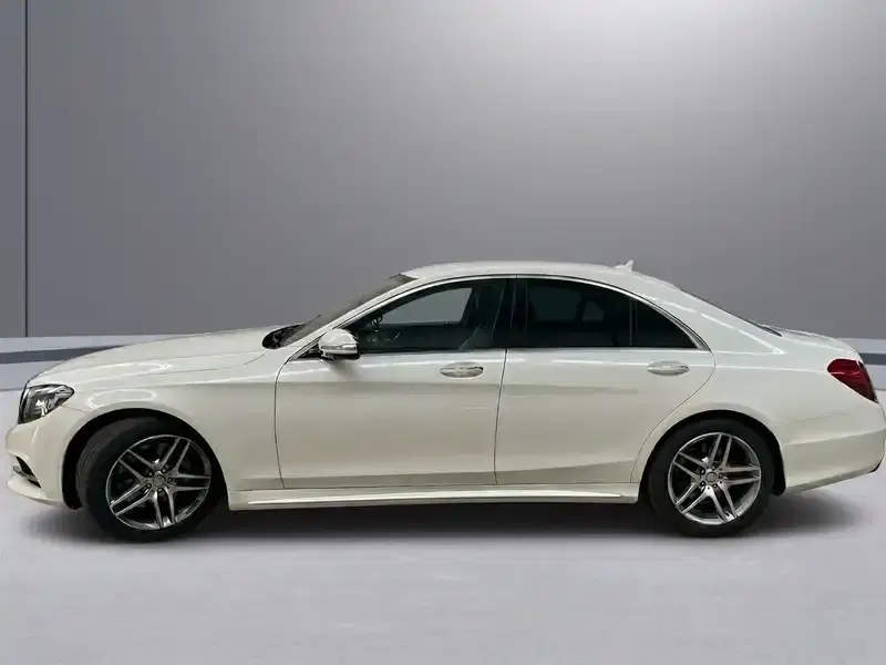 2015 Mercedes-benz S-Class W222 in White — exterior view 3 2015 Mercedes-benz S-Class W222 in White — exterior view 3