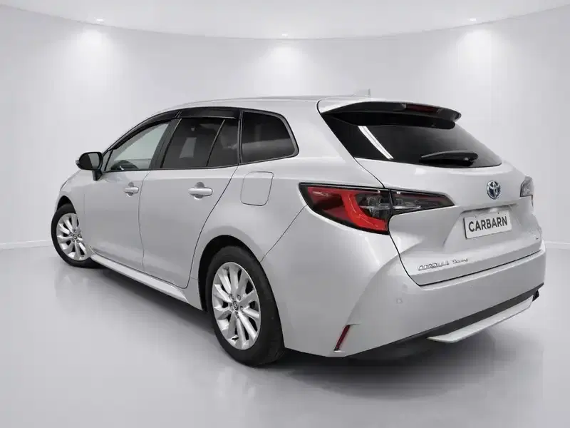 2021 Toyota Corolla ZWE211W in Silver — exterior view 4 2021 Toyota Corolla ZWE211W in Silver — exterior view 4