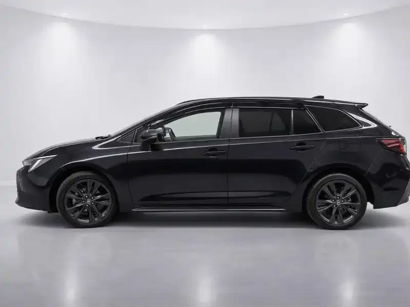 2022 Toyota Corolla ZWE211W in Black — exterior view 3 2022 Toyota Corolla ZWE211W in Black — exterior view 3