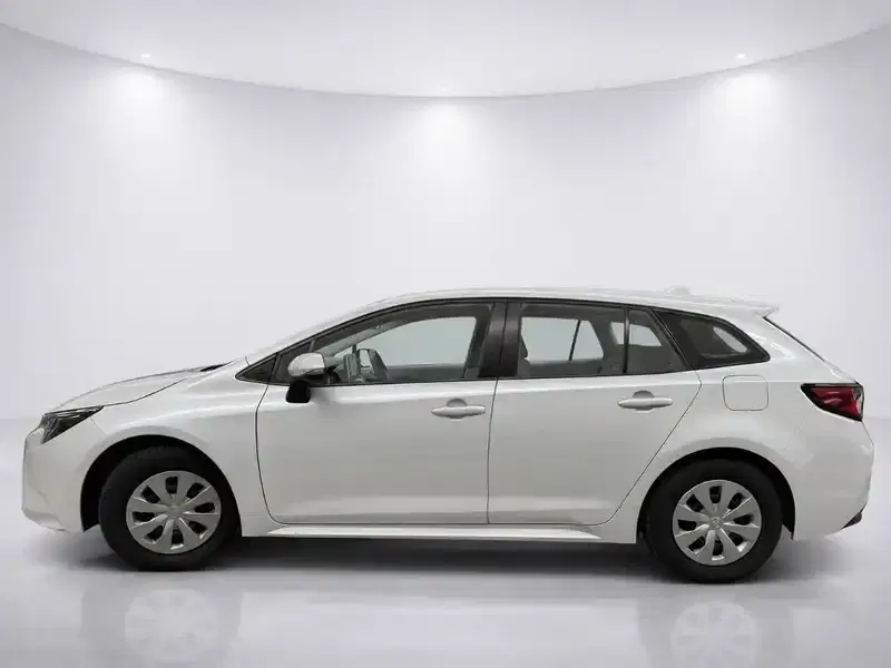 2022 Toyota Corolla ZWE211W in Pearl — exterior view 3 2022 Toyota Corolla ZWE211W in Pearl — exterior view 3