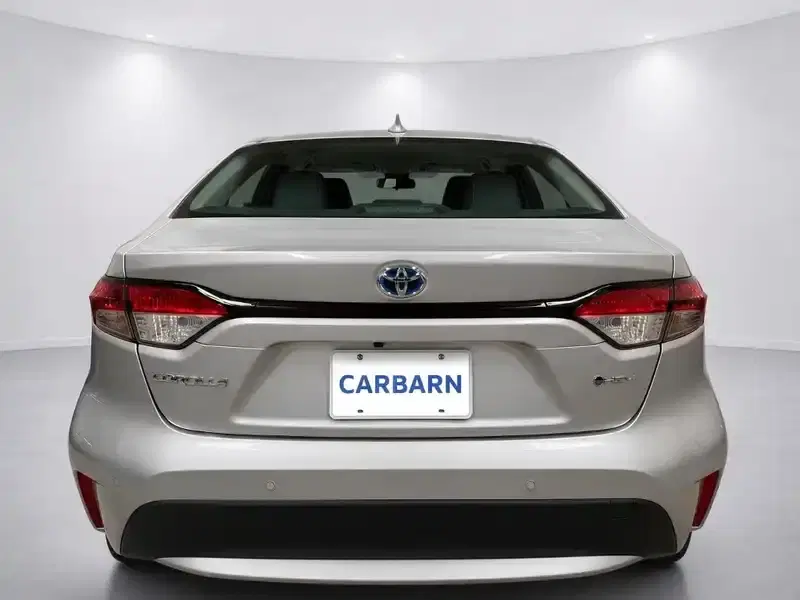 2024 Toyota Corolla ZWE215 in Silver — exterior view 5 2024 Toyota Corolla ZWE215 in Silver — exterior view 5