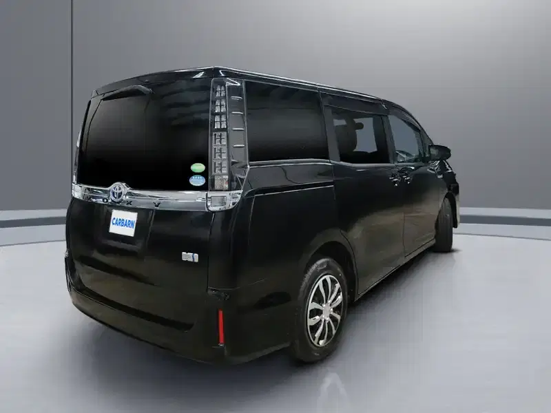 2014 Toyota Voxy ZWR80G in Black — exterior view 6 2014 Toyota Voxy ZWR80G in Black — exterior view 6