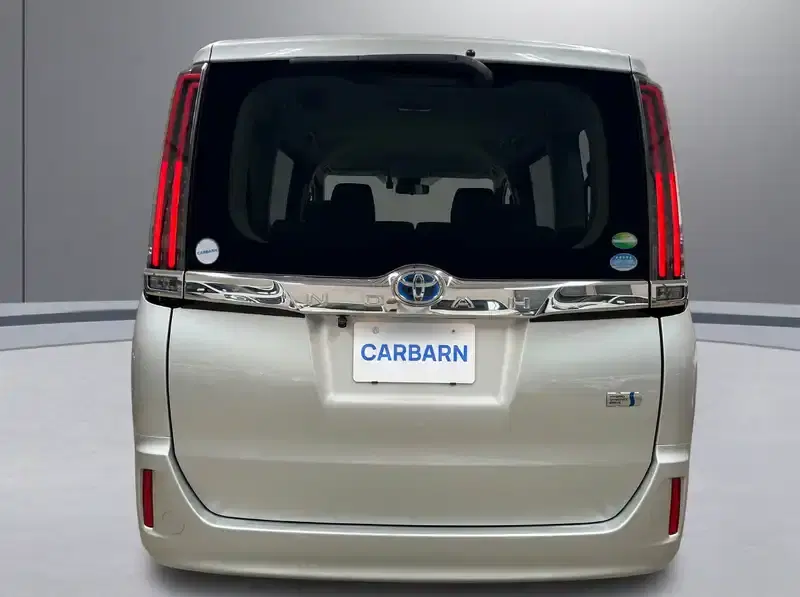 4 - TOYOTA Noah 4 - TOYOTA Noah