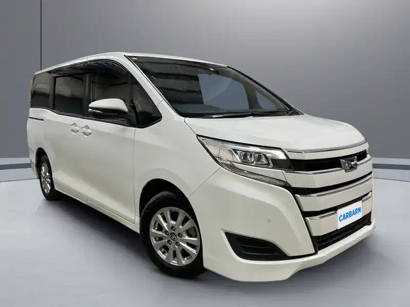 0 - TOYOTA Noah 0 - TOYOTA Noah