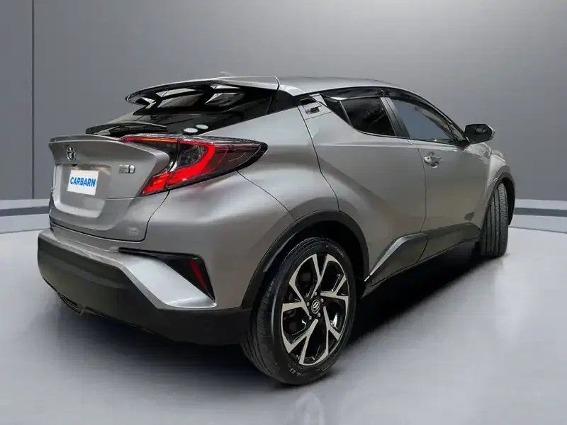 2017 Toyota C-HR ZYX10 in Grey — exterior view 6 2017 Toyota C-HR ZYX10 in Grey — exterior view 6