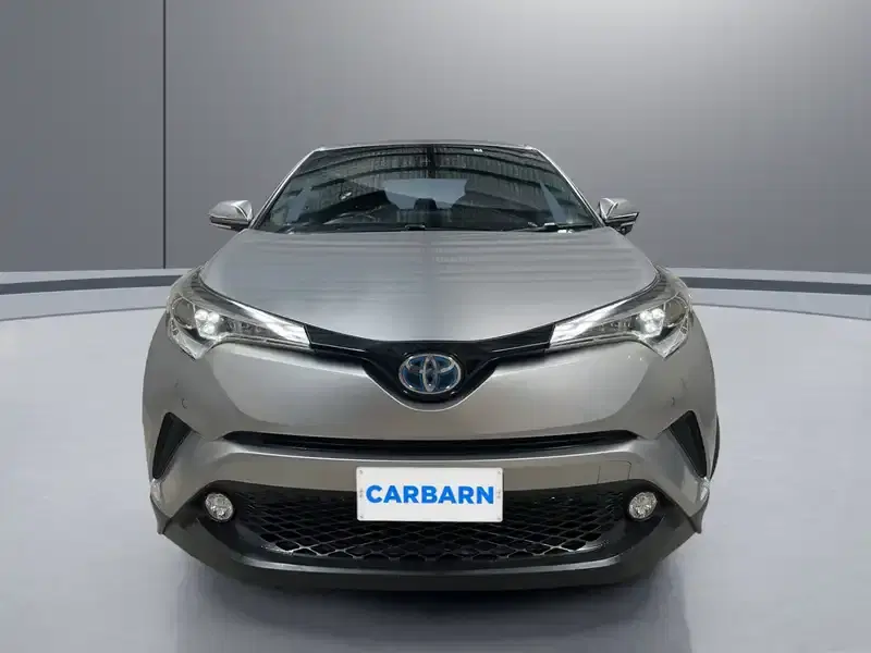 2017 Toyota C-HR ZYX10 in Grey — exterior view 8 2017 Toyota C-HR ZYX10 in Grey — exterior view 8