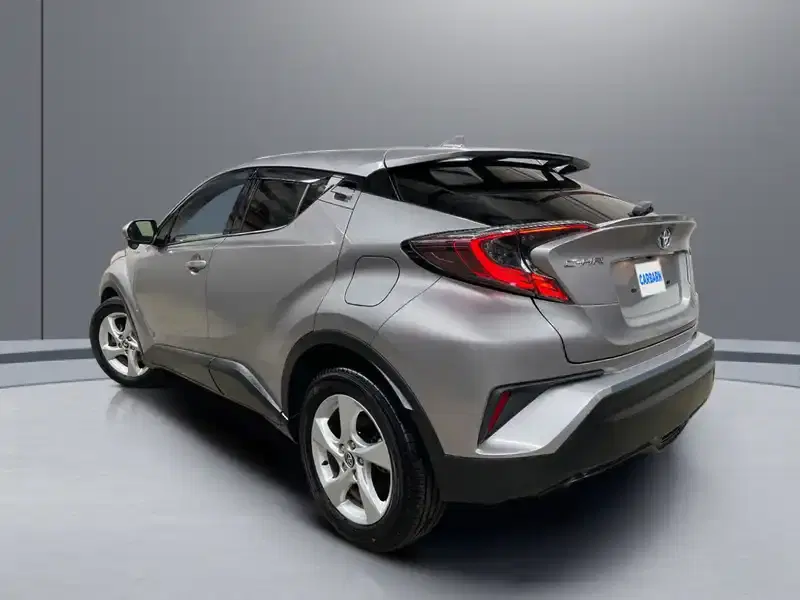 2018 Toyota C-HR ZYX10 in Silver — exterior view 4 2018 Toyota C-HR ZYX10 in Silver — exterior view 4