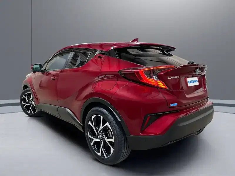 2018 Toyota C-HR ZYX10 in Red — exterior view 4 2018 Toyota C-HR ZYX10 in Red — exterior view 4