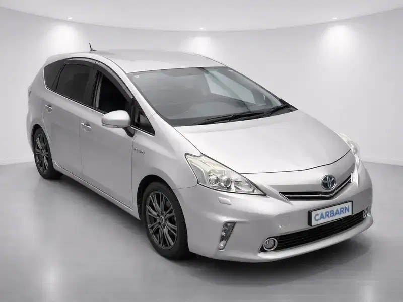 2014 Toyota Prius ZVW40 in Silver — exterior view 1 2014 Toyota Prius ZVW40 in Silver — exterior view 1