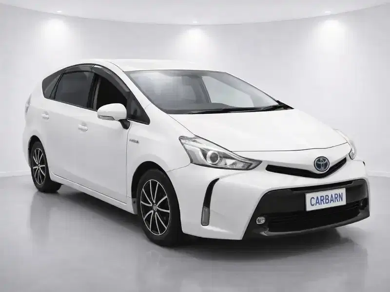 2016 Toyota Prius ZVW41 in Pearl — exterior view 1 2016 Toyota Prius ZVW41 in Pearl — exterior view 1