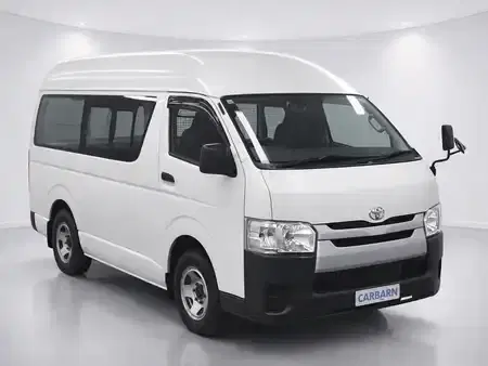 2016 Toyota Hiace 88,000 km 2016 Toyota Hiace 88,000 km