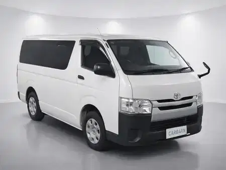 2018 Toyota Hiace 163,180 km 2018 Toyota Hiace 163,180 km
