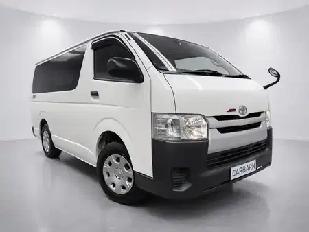 2018 Toyota Hiace 163,180 km 2018 Toyota Hiace 163,180 km