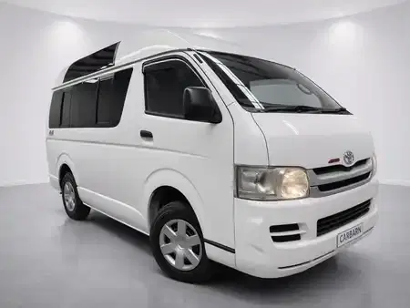 2009 Toyota Hiace 172,825 km 2009 Toyota Hiace 172,825 km