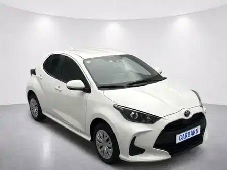 2023 Toyota YARIS 56,000 km 2023 Toyota YARIS 56,000 km