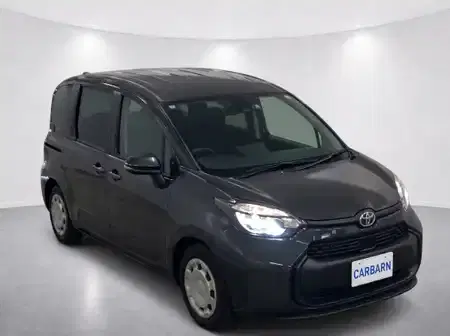 2023 Toyota Sienta 95,000 km 2023 Toyota Sienta 95,000 km