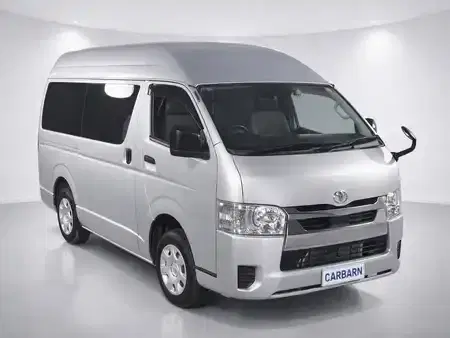2021 Toyota Hiace 7,070 km 2021 Toyota Hiace 7,070 km