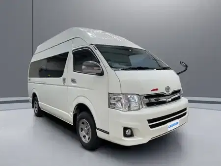 2011 Toyota Hiace 175,146 km 2011 Toyota Hiace 175,146 km