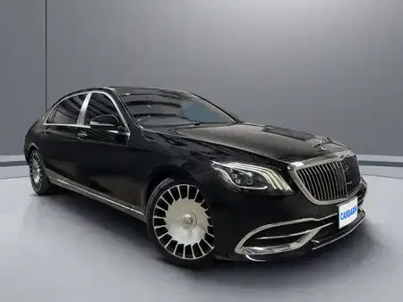 2017 Maybach S-560 115,610 km 2017 Maybach S-560 115,610 km