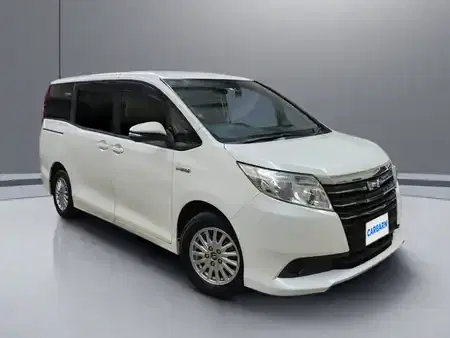 2014 Toyota Noah 129,829 km 2014 Toyota Noah 129,829 km