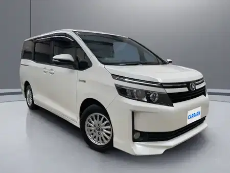 2014 Toyota Voxy 153,503 km 2014 Toyota Voxy 153,503 km